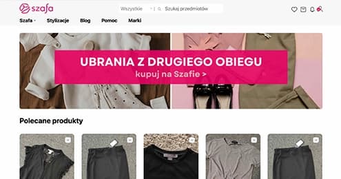 Szafa.pl – baner „Ubrania z drugiego obiegu, kupuj na Szafie" z widokiem odzieży używanej